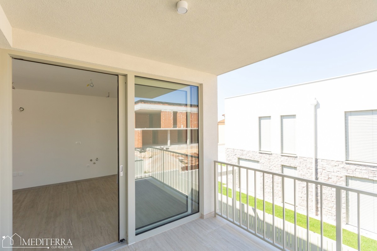 Apartma v prvem nadstropju s pogledom na morje v bližini Novigrada, Istra