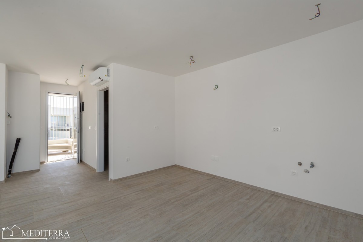 Apartma v prvem nadstropju s pogledom na morje v bližini Novigrada, Istra