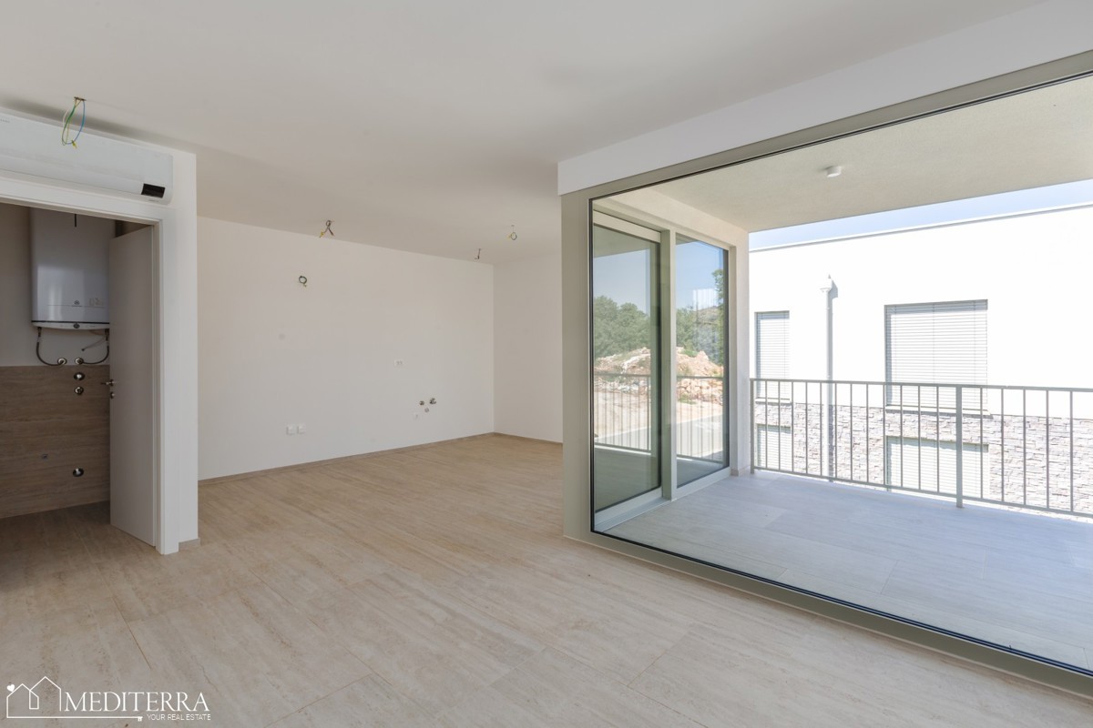 Apartma v prvem nadstropju s pogledom na morje v bližini Novigrada, Istra