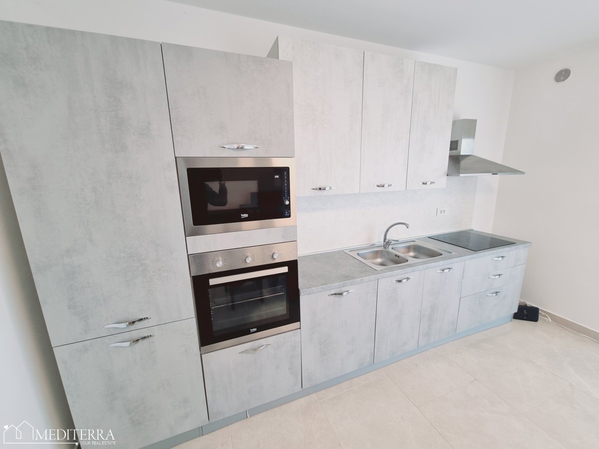 Dvosobno stanovanje na odlični lokaciji, Novigrad, Istra