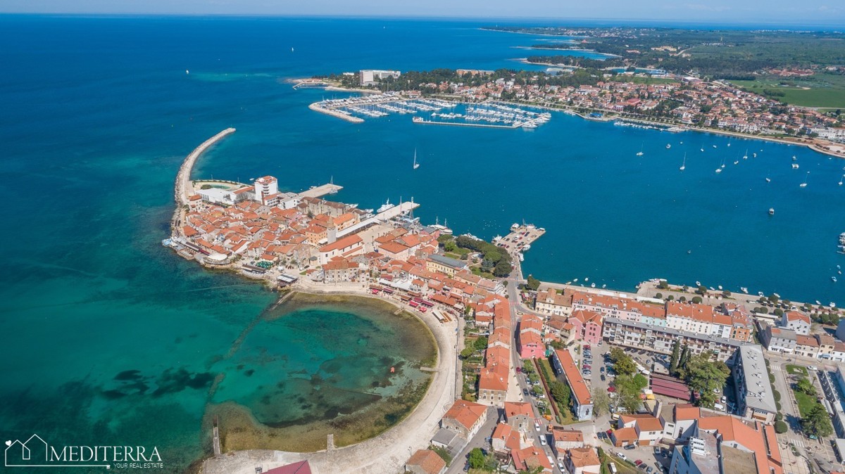 Apartma z dvema spalnicama na odlični lokaciji, 250 m od morja, Umag