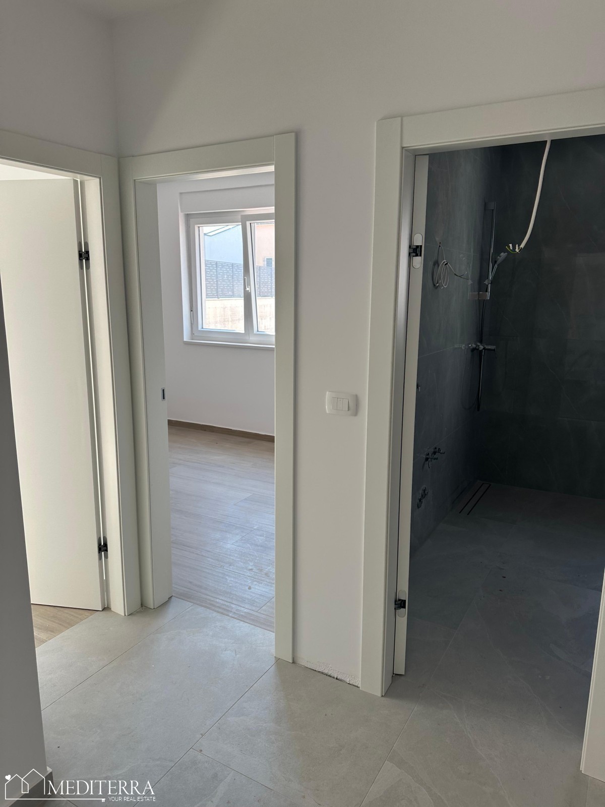Apartma z bazenom na mirni lokaciji, blizu Novigrada, Istra