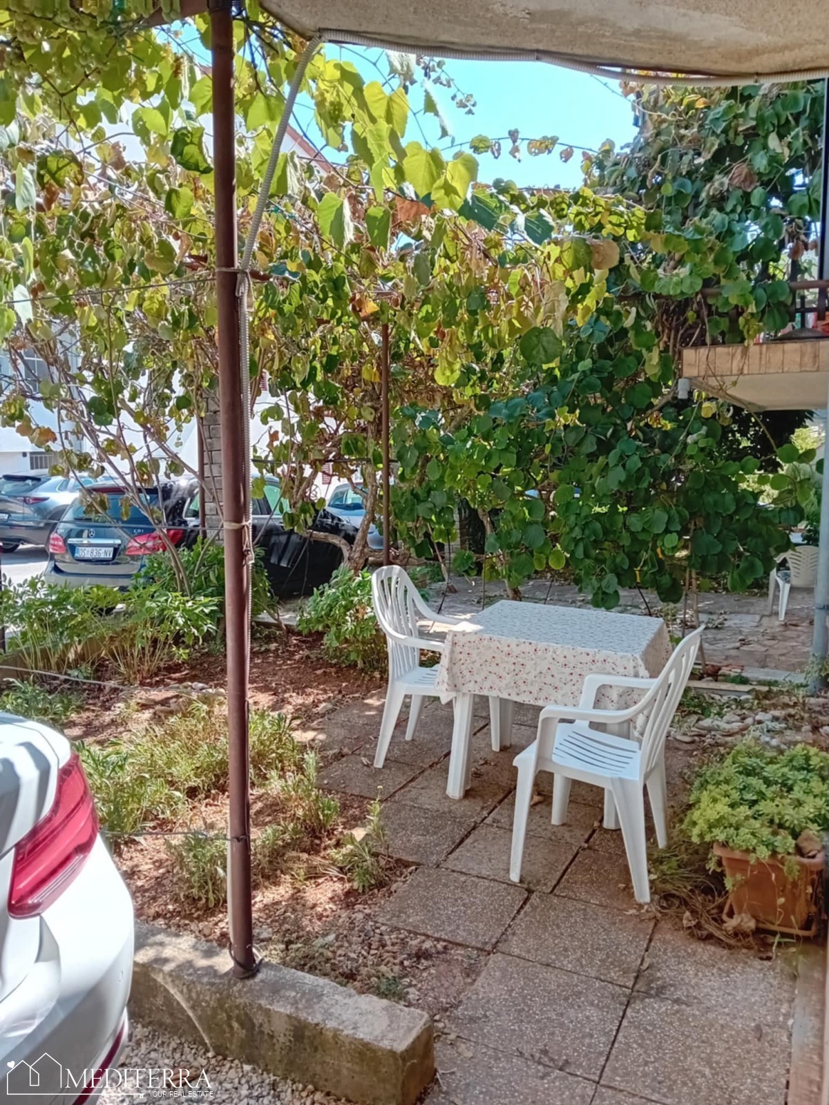 Hiša na odlični lokaciji blizu morja, Novigrad, Istra