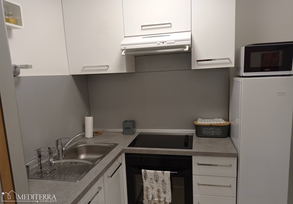Apartma v drugem nadstropju z dvema spalnicama, Novigrad, Istra