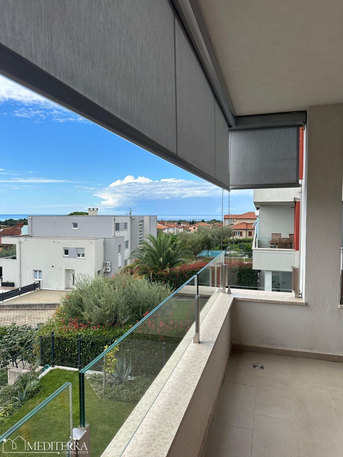 Apartma s tremi spalnicami in čudovitim pogledom na morje, Novigrad, Istra