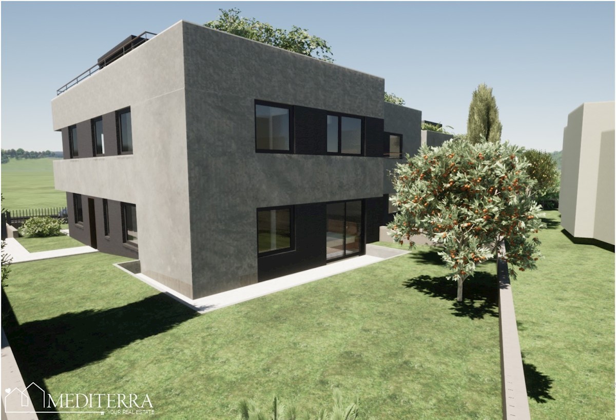 Apartma s strešno teraso in pogledom na morje, Poreč, Istra