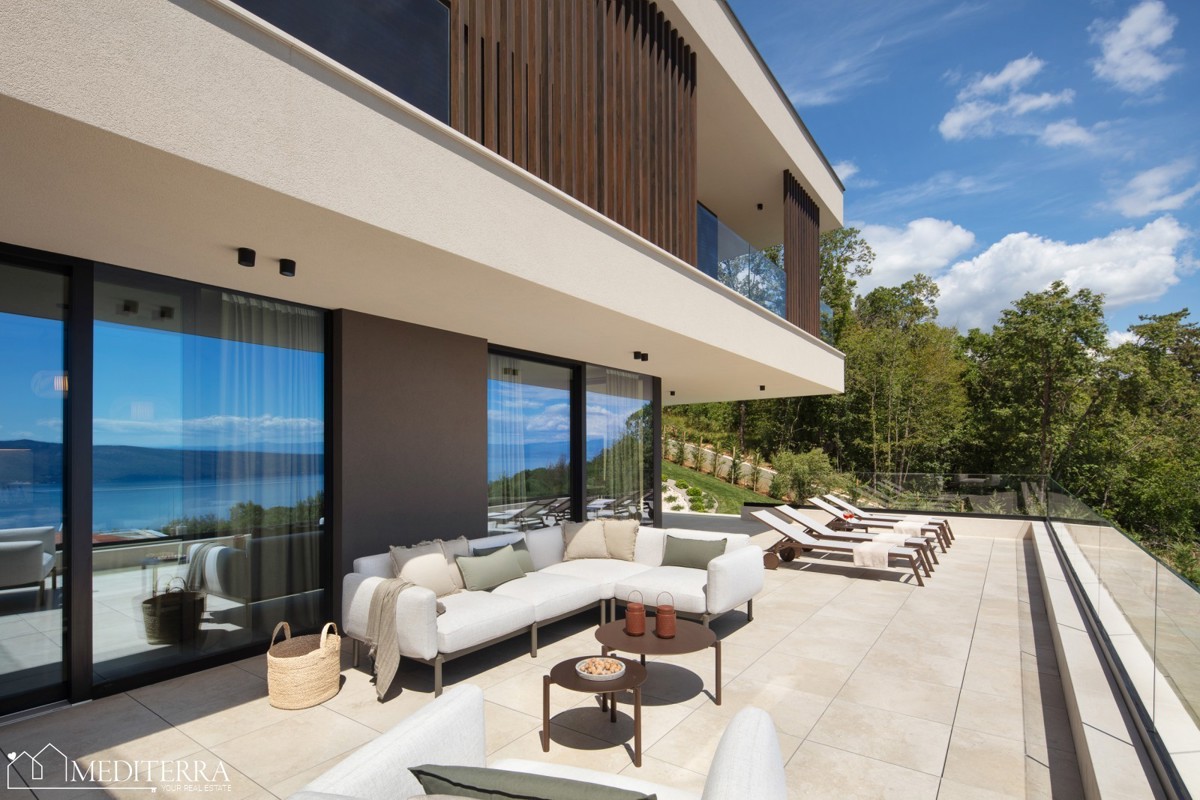 Vila s čudovitim razgledom na morje in otok Cres, Plomin, Istra