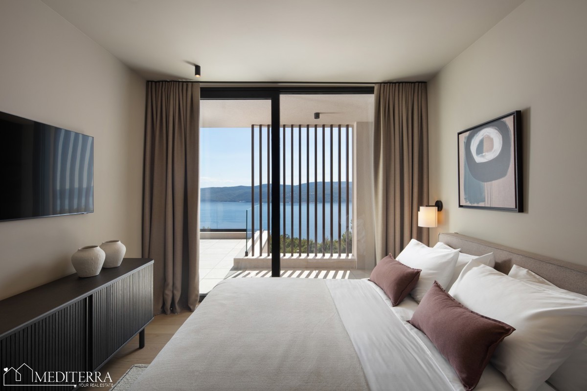 Vila s čudovitim razgledom na morje in otok Cres, Plomin, Istra