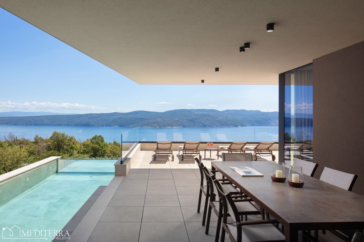 Vila s čudovitim razgledom na morje in otok Cres, Plomin, Istra