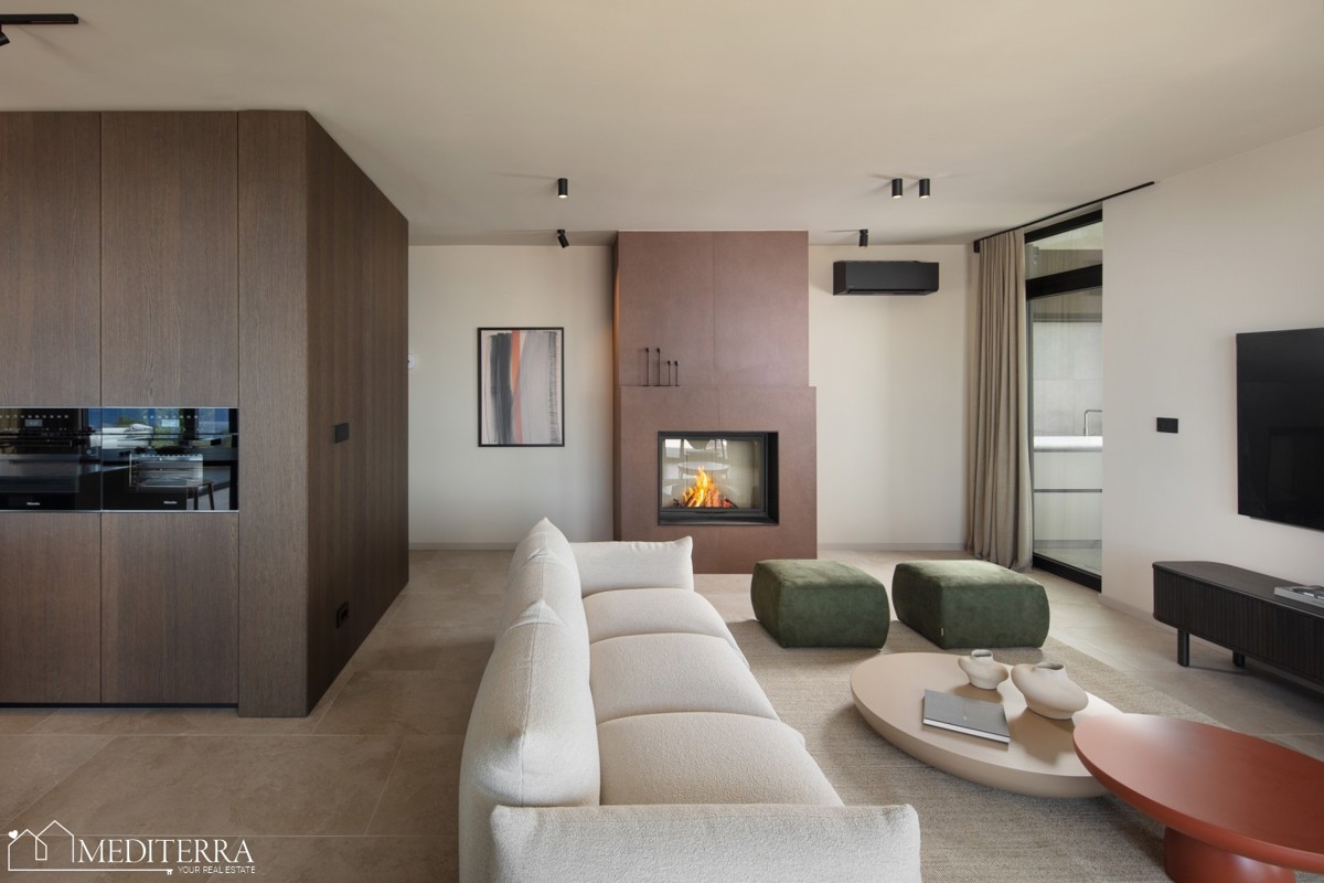 Vila s čudovitim razgledom na morje in otok Cres, Plomin, Istra