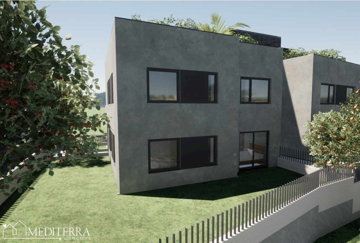Pritlični apartma 106m2 na odlični lokaciji, Poreč, Istra