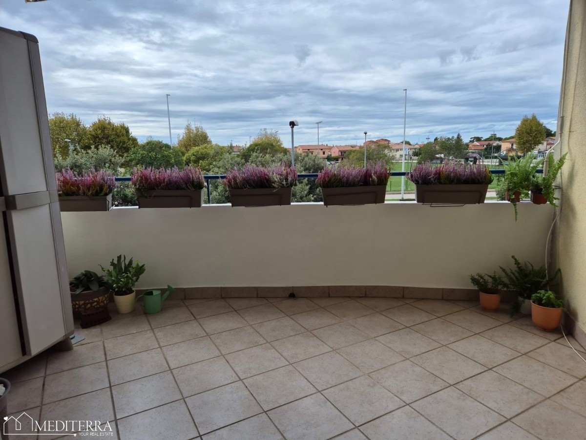 Stanovanje na mirni lokaciji s pogledom na morje, Umag, Istra