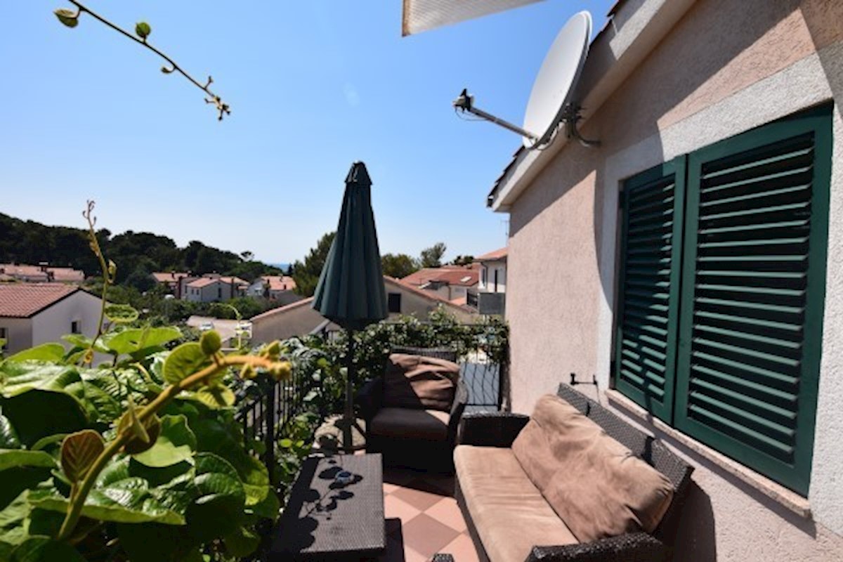 Hiša z restavracijo in apartmaji, Poreč, Istra