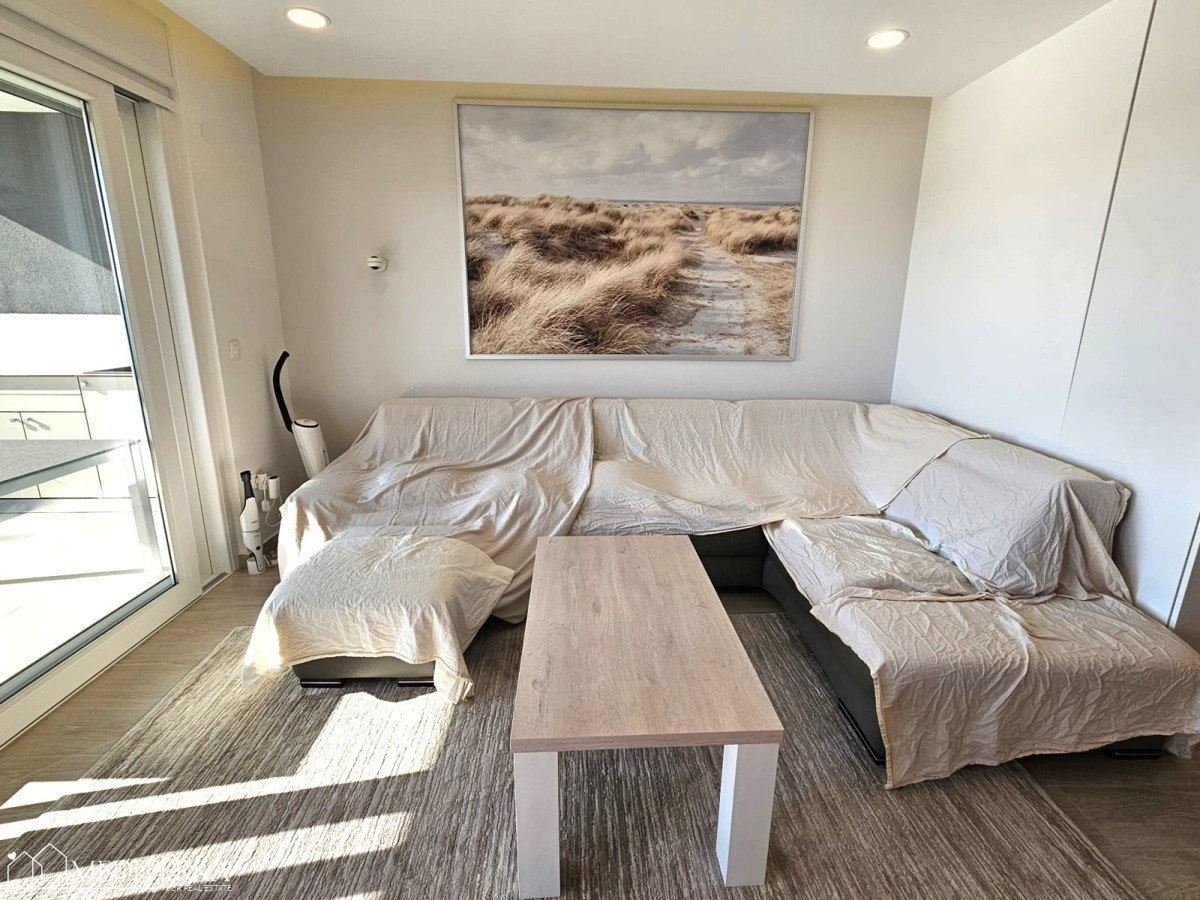 Privlačno stanovanje – Odlična lokacija v Novigradu