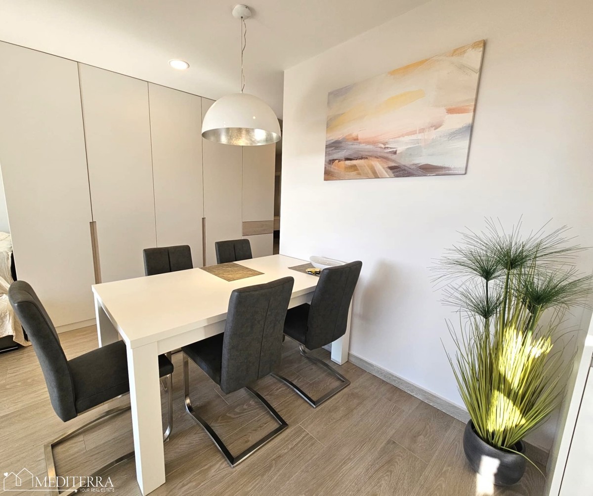 Privlačno stanovanje – Odlična lokacija v Novigradu