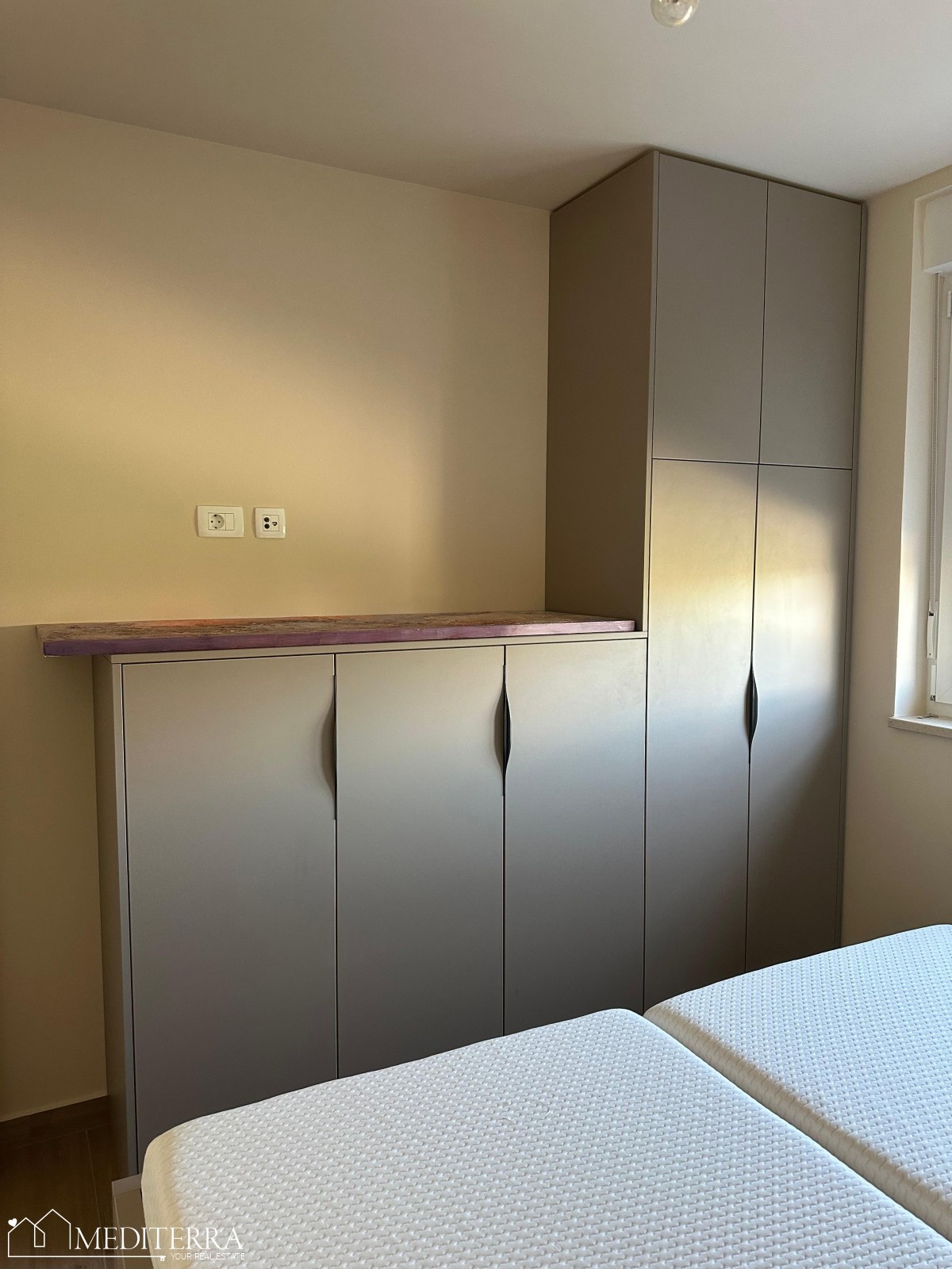 Apartma S4 v 1. nadstropju moderne novogradnje, Novigrad Istra