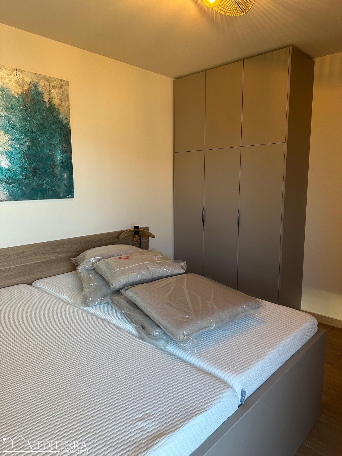 Apartma S4 v 1. nadstropju moderne novogradnje, Novigrad Istra