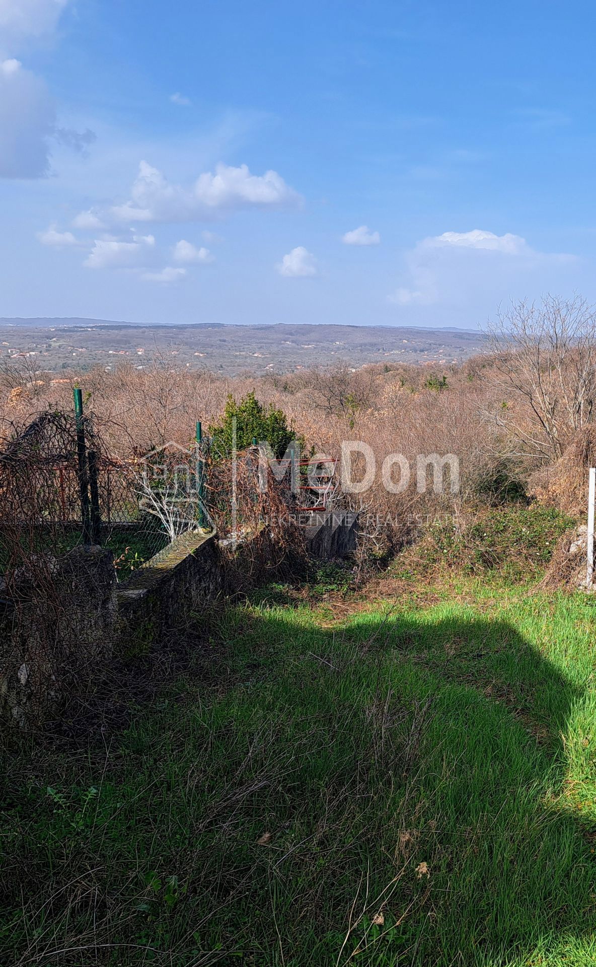 Zemljišče , Labin, 2.100m2,Priložnost