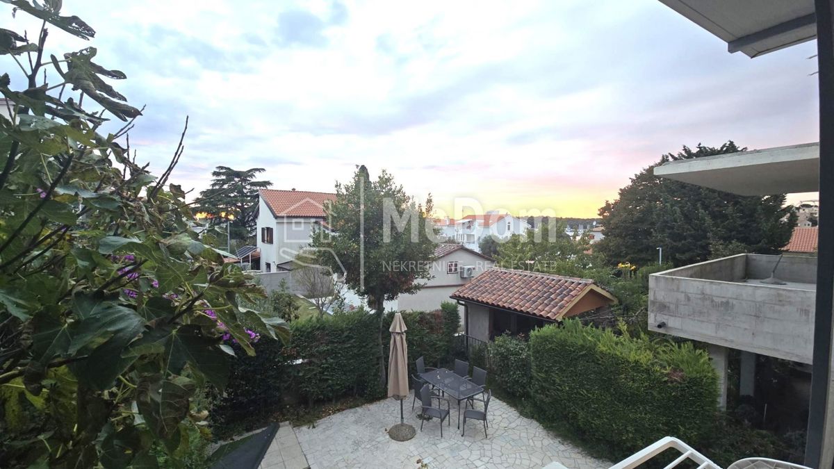 Hiša Pješčana Uvala, Medulin, 100m2