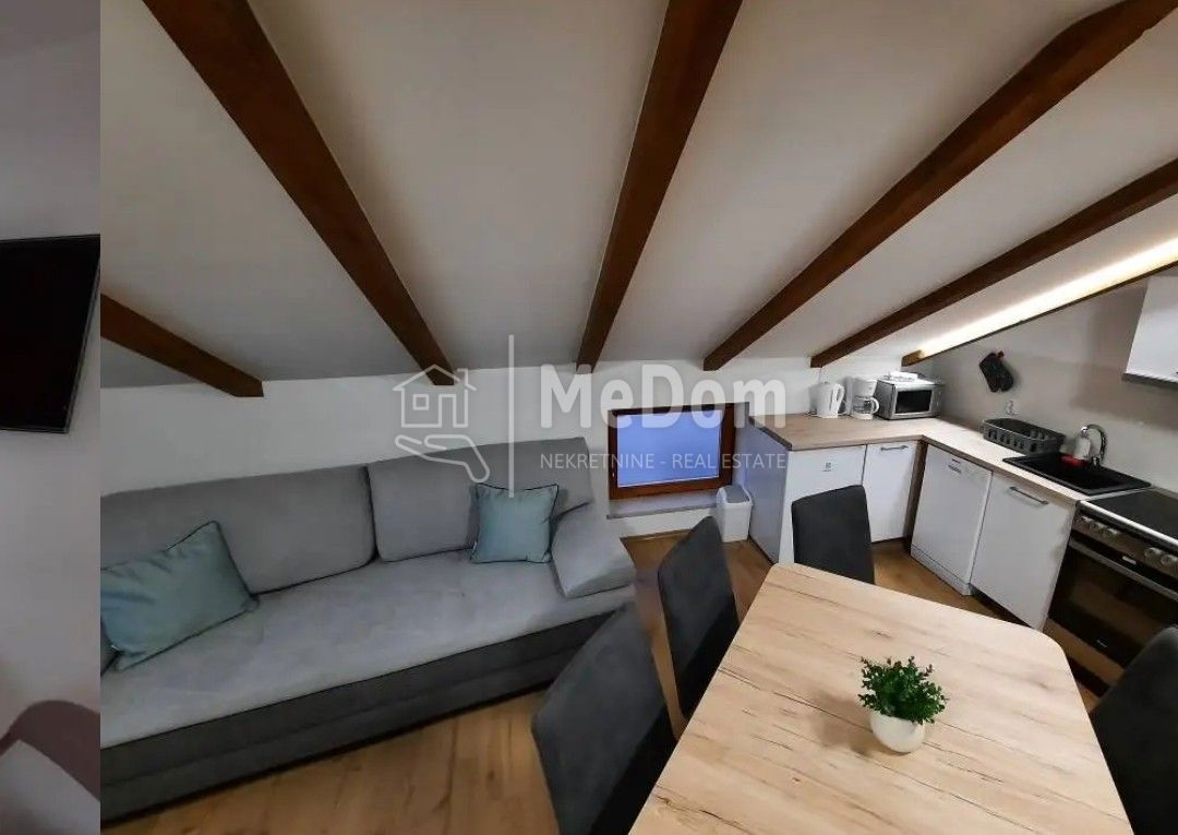 Hiša Pješčana Uvala, Medulin, 100m2