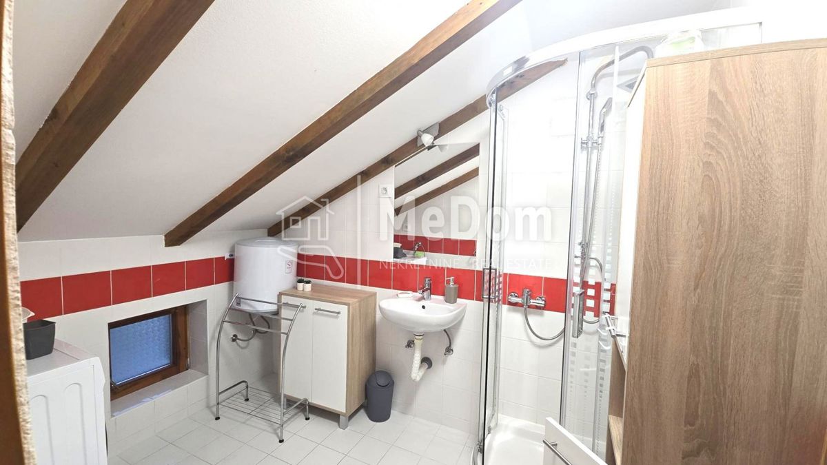 Hiša Pješčana Uvala, Medulin, 100m2