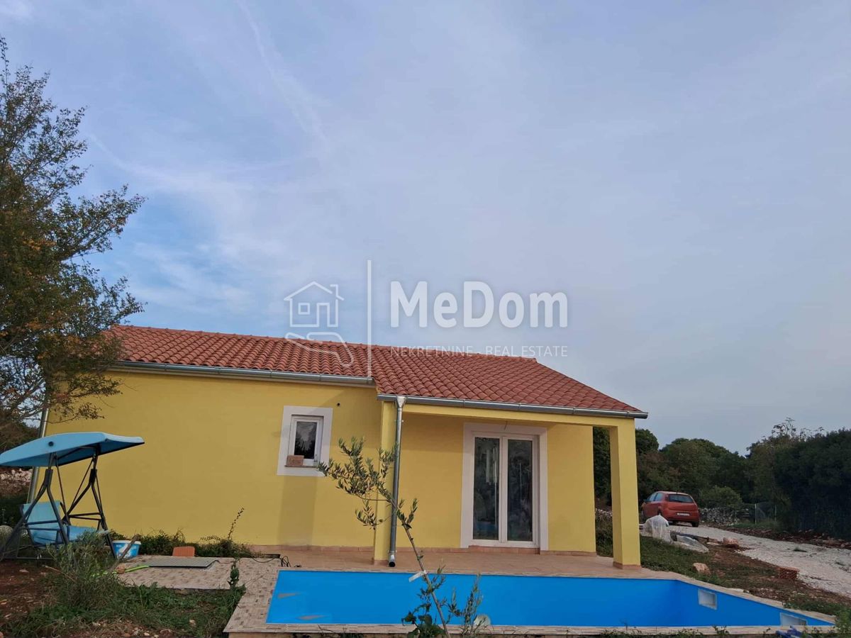 Zemljišče Čabrunići, Svetvinčenat, 351m2