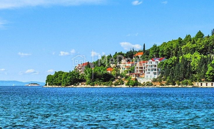 Zemljišče Vela Luka, 645m2