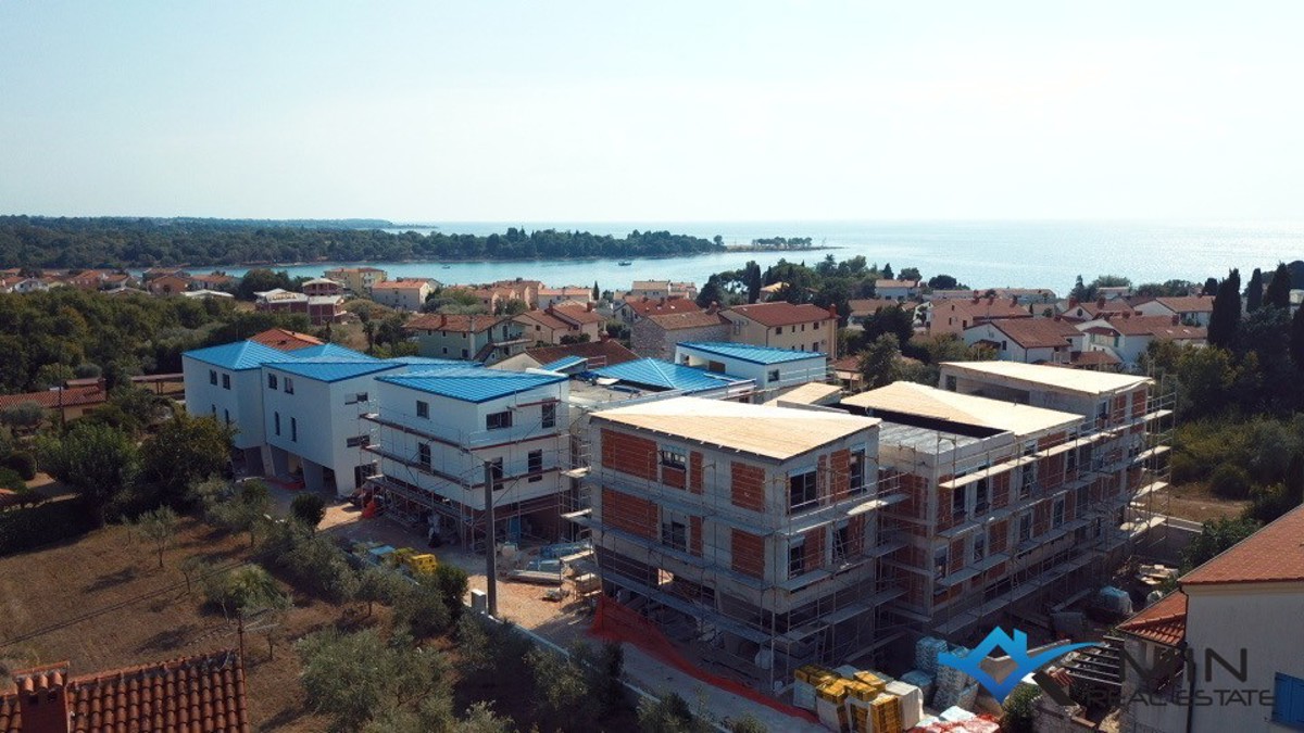 Novozgrajeno stanovanje v 1. nadstropju - Lovrečica (D1)