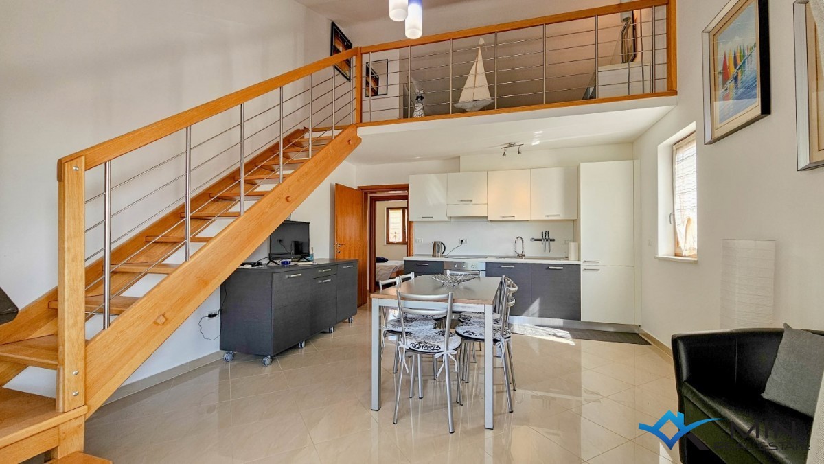 Stanovanje v okolici Novigrada