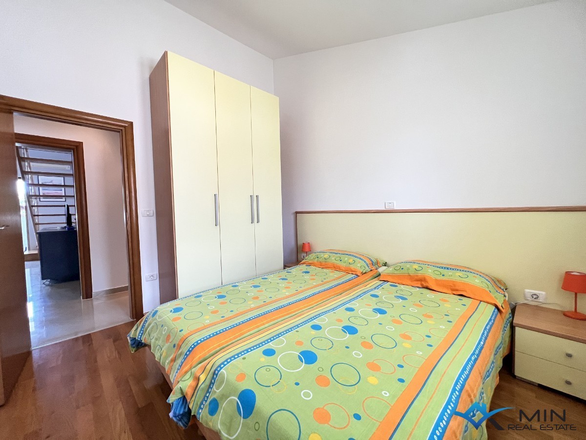 Stanovanje v okolici Novigrada