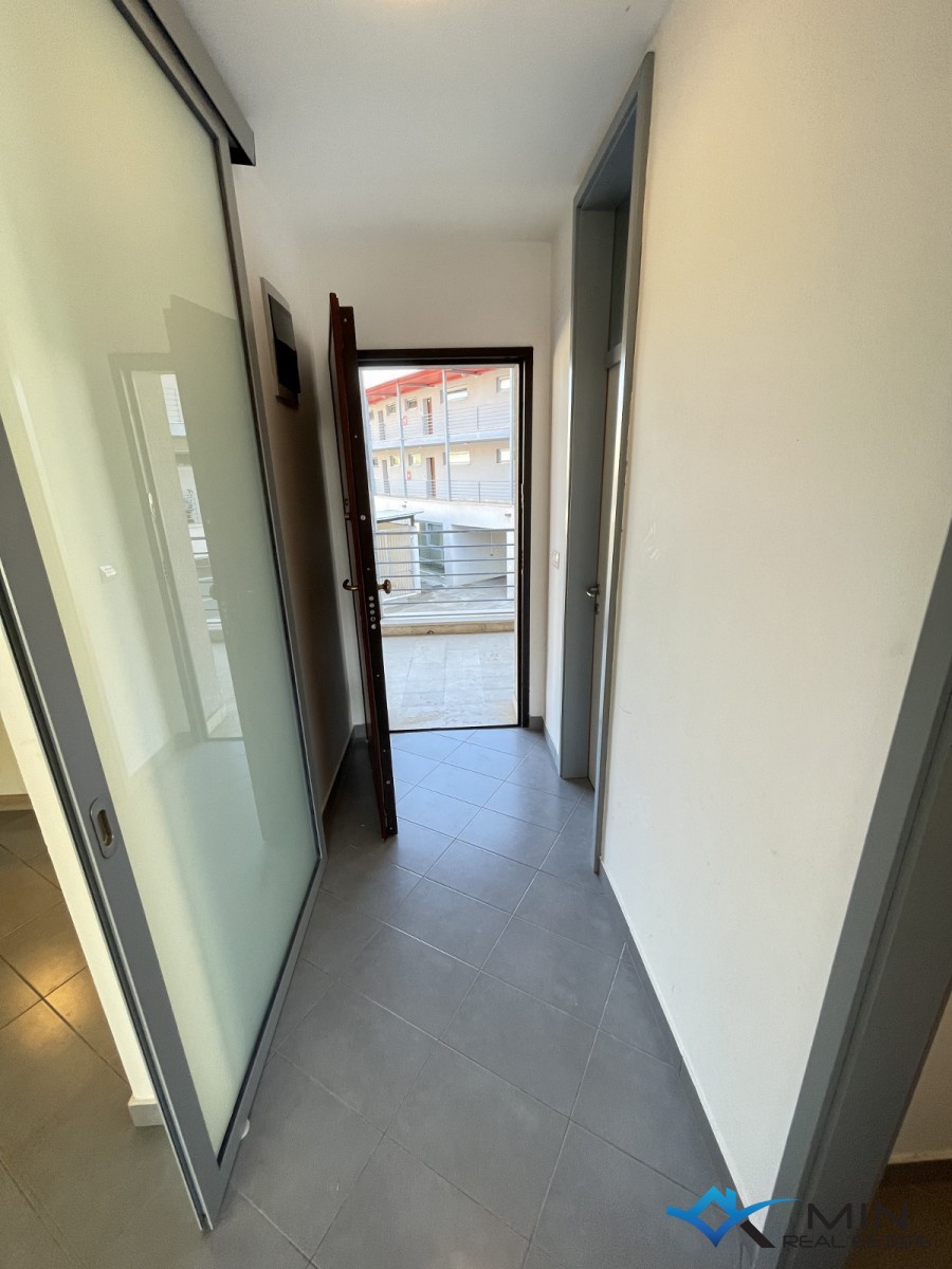 Apartma s pogledom na morje in marino v Novigradu