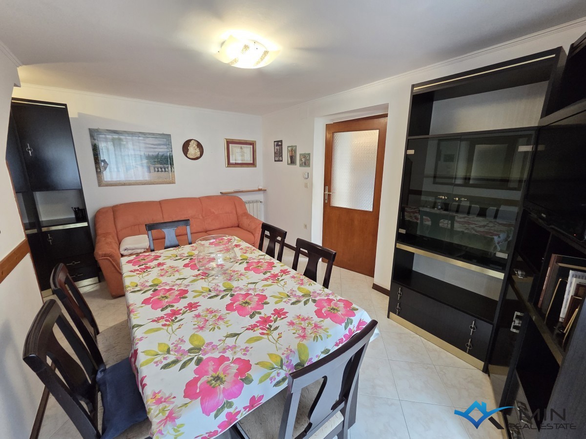 Apartma v središču Brtonigle