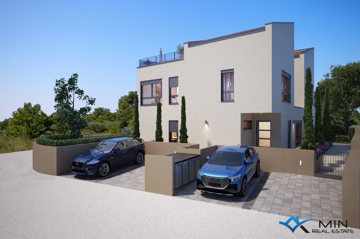 Moderna hiša dvojček s strešno teraso - Novigrad