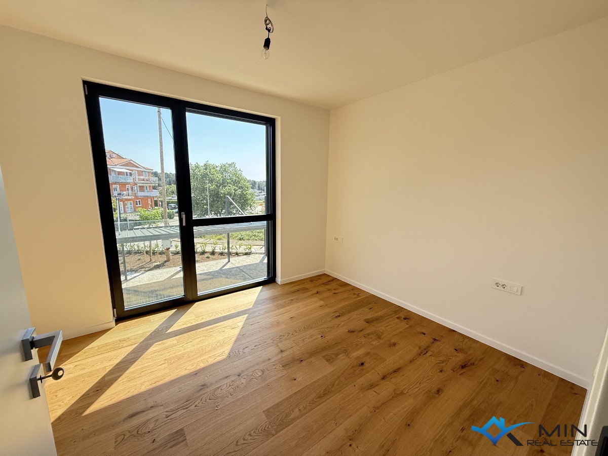 Luksuzno stanovanje s pogledom na morje - Novigrad ( bD1 )