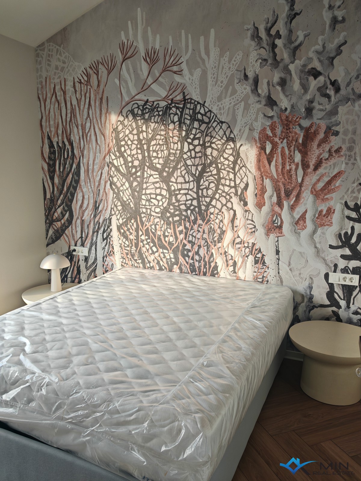 Dvojček hiše z bazenom v bližini Novigrada