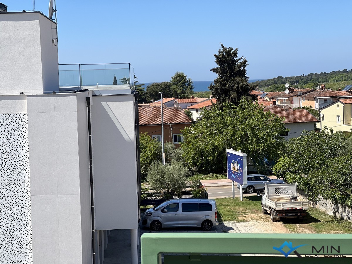 Stanovanje s pogledom na morje v Novigradu ( S7 )