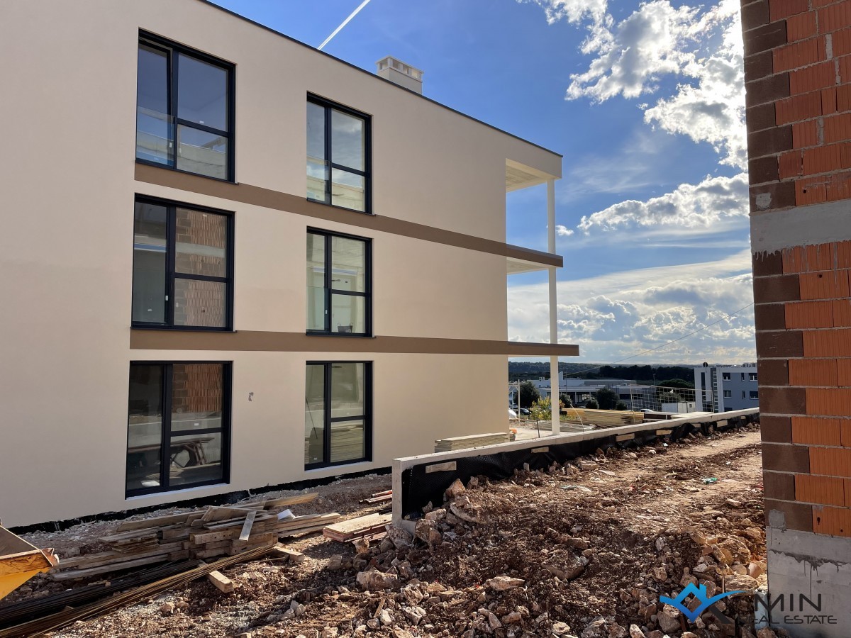 Luksuzni penthouse s pogledom na morje - Novigrad (bA3)