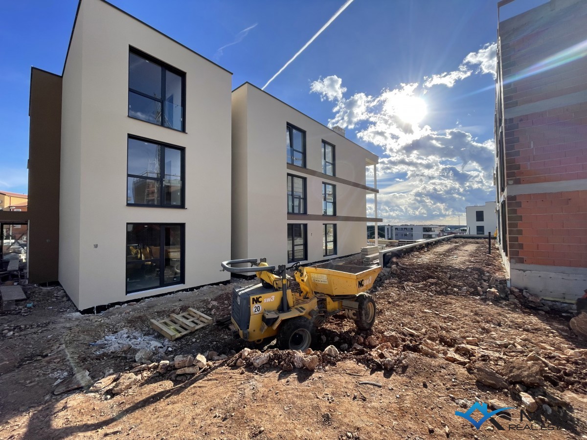 Luksuzni penthouse s pogledom na morje - Novigrad (bA3)