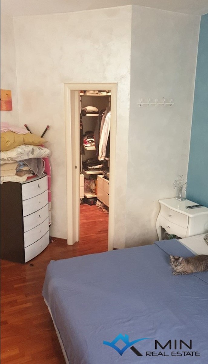 Stanovanje 30 m od morja v Novigradu