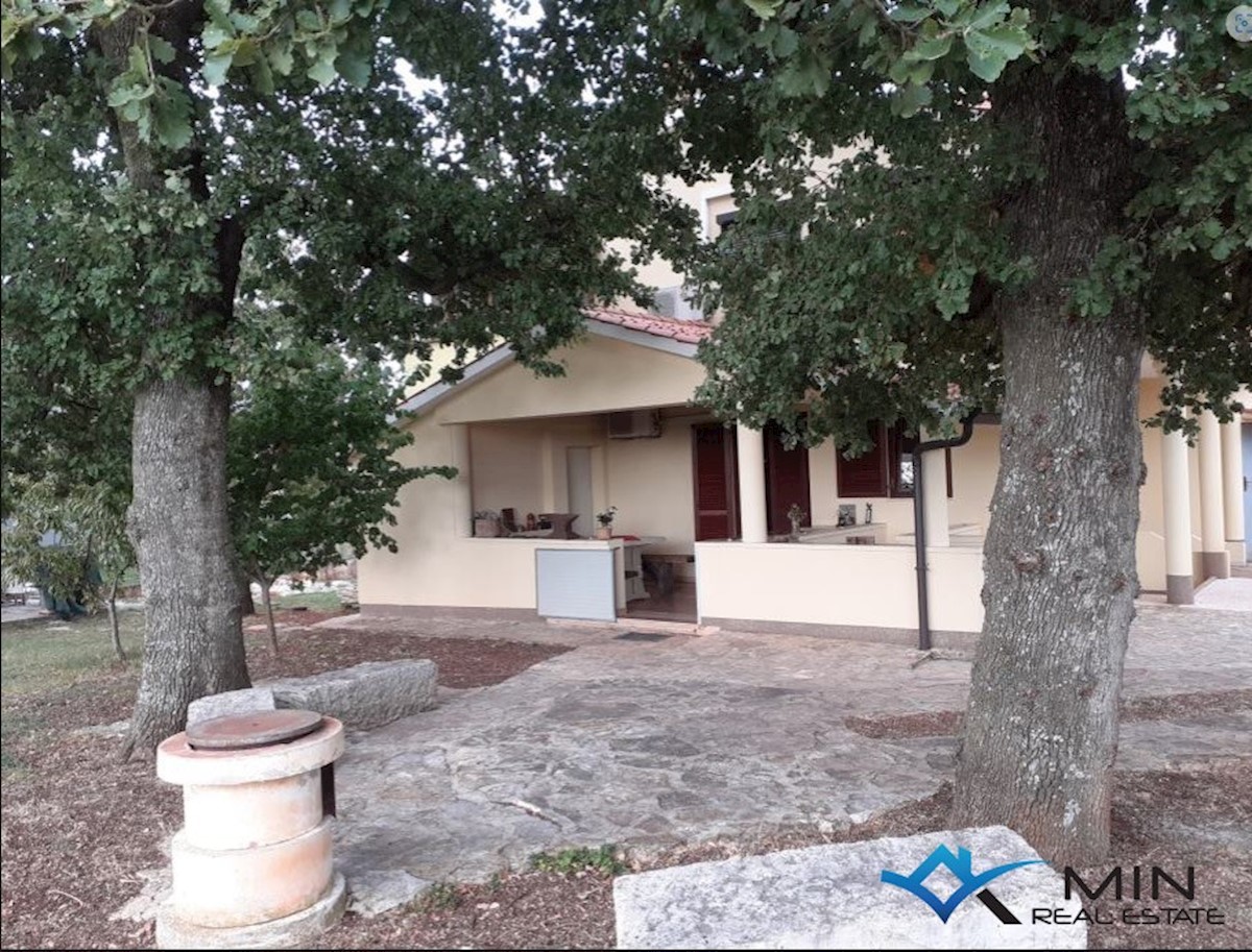 Stanovanje Novigrad