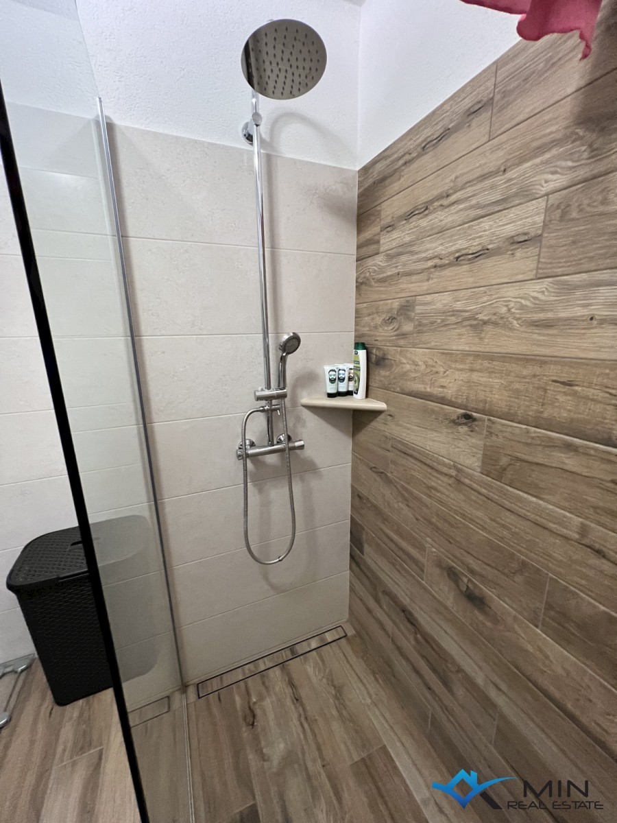 Apartma v Bujah s čudovitim pogledom na morje in naravo