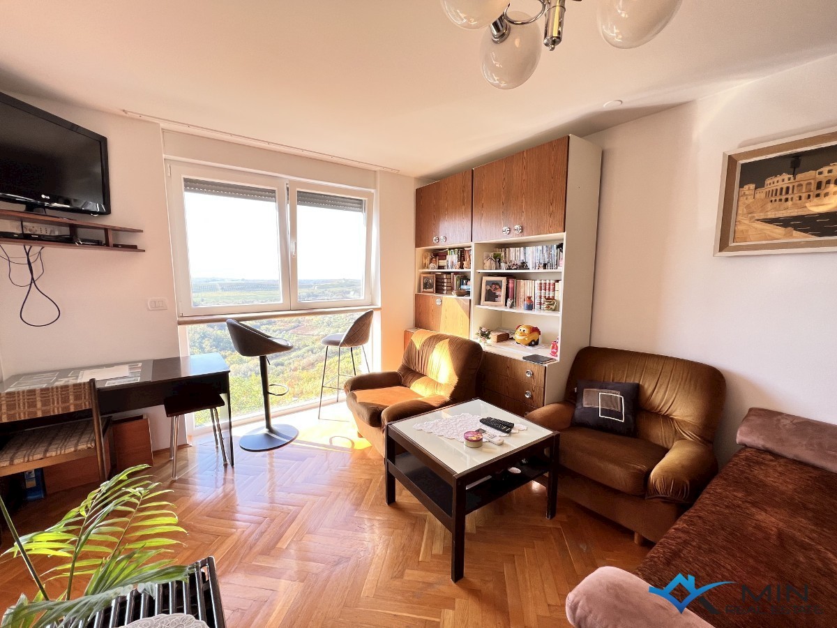 Apartma v Bujah s čudovitim pogledom na morje in naravo