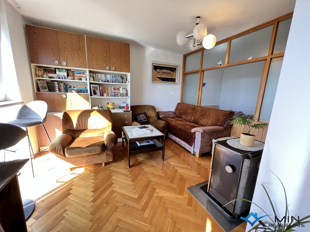 Apartma v Bujah s čudovitim pogledom na morje in naravo
