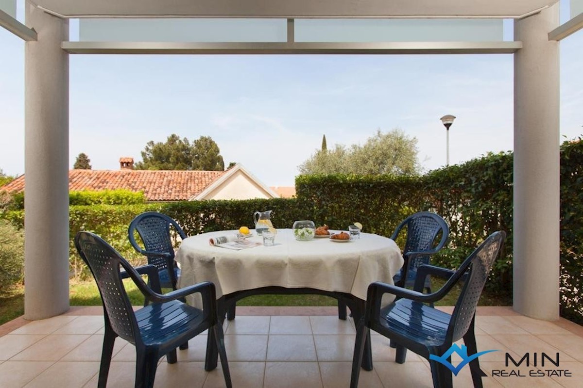 Hiša z 2 apartmajema v bližini morja - Novigrad
