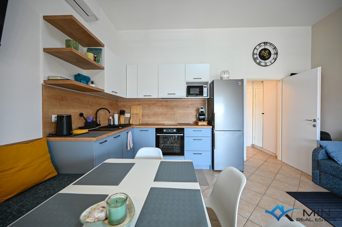 Apartma s pogledom na morje v Novigradu