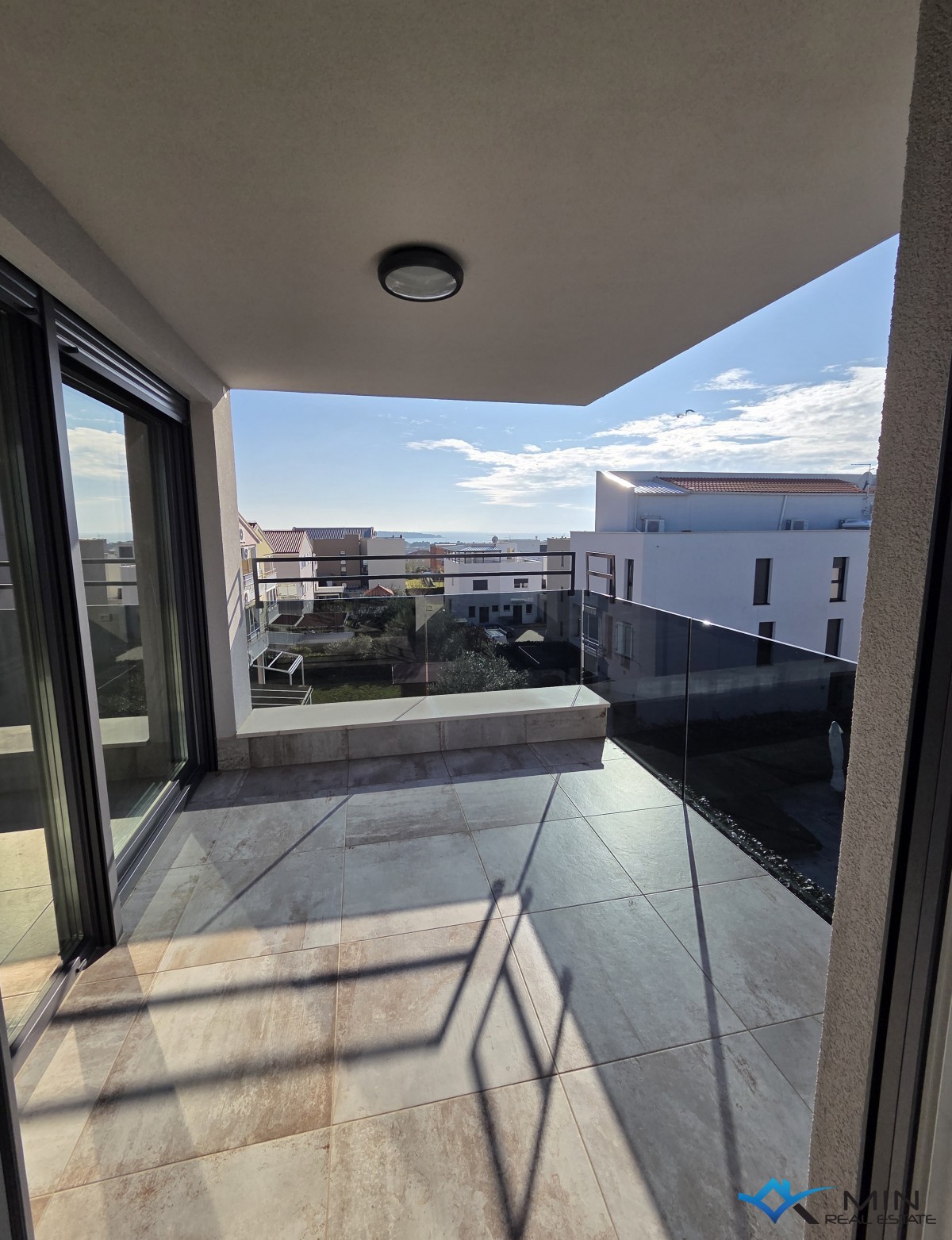 Ekskluzivno stanovanje s panoramskim pogledom na morje v Novigradu