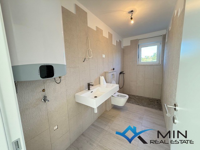 Novozgrajeno stanovanje v pritličju - Novigrad