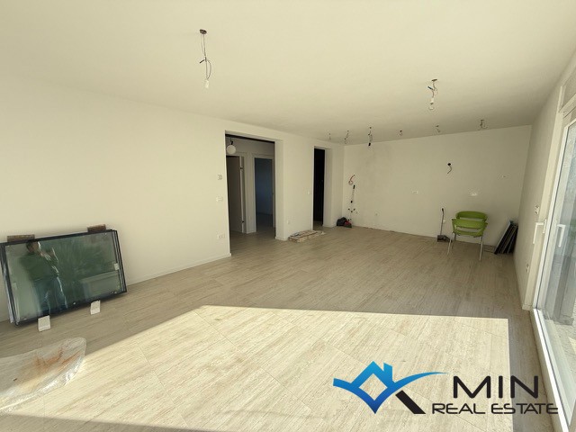 Novozgrajeno stanovanje v pritličju - Novigrad