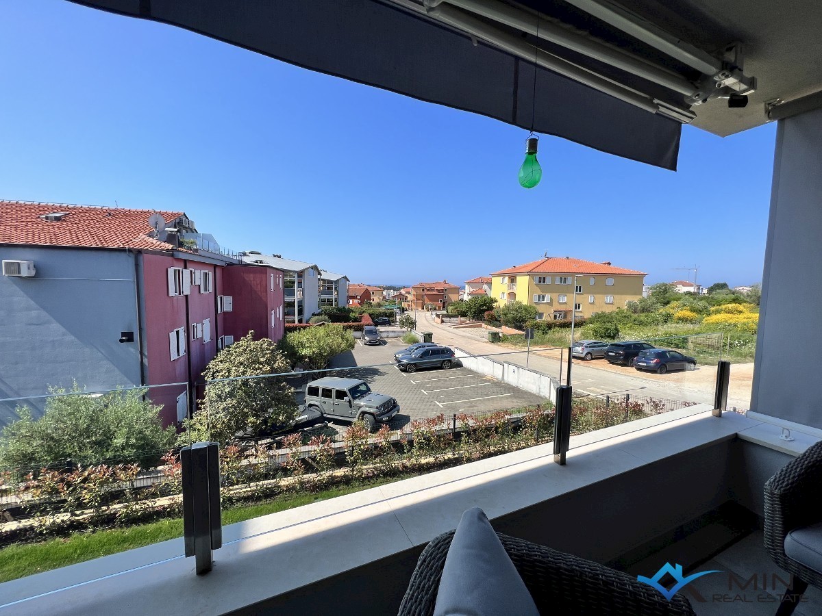 Atraktivno stanovanje s pogledom na morje - Novigrad