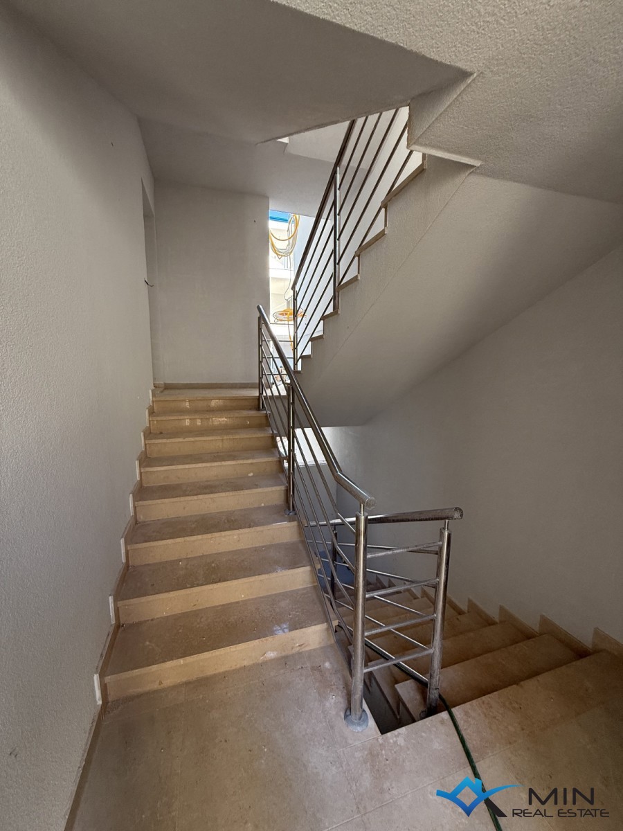Apartma 350 m od morja v Lovrečici (B2)